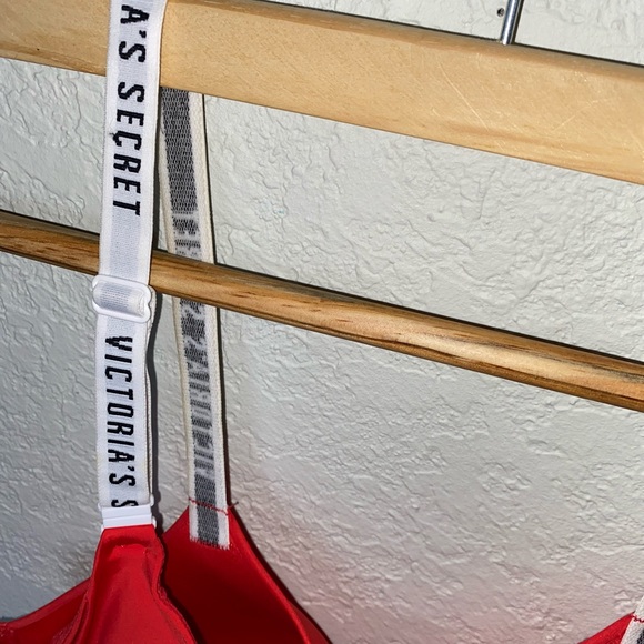 Victoria’s Secret The T-Shirt Bra size 34DDD - Picture 6 of 7